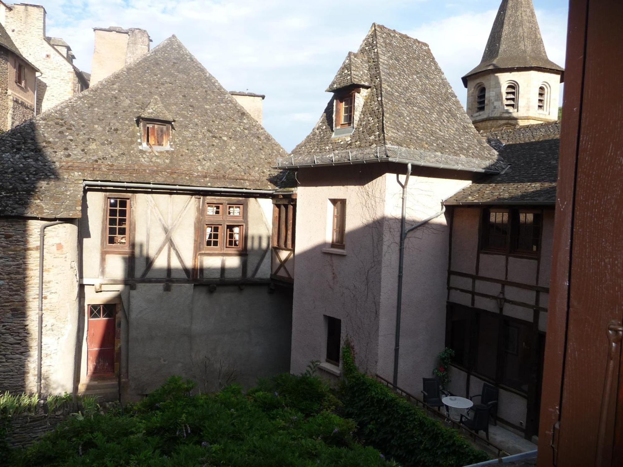 Hotel Sainte Foy Conques Exteriör bild