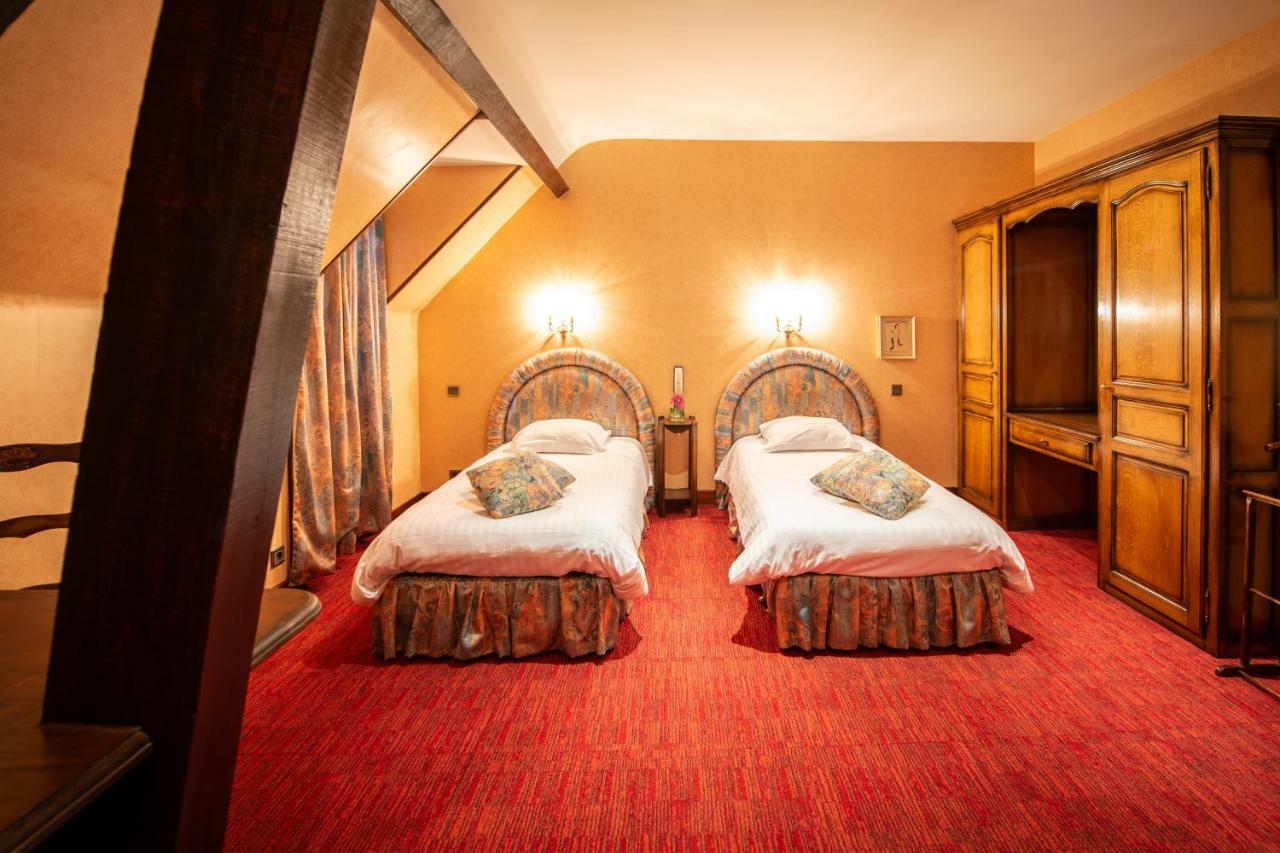 Hotel Sainte Foy Conques Exteriör bild